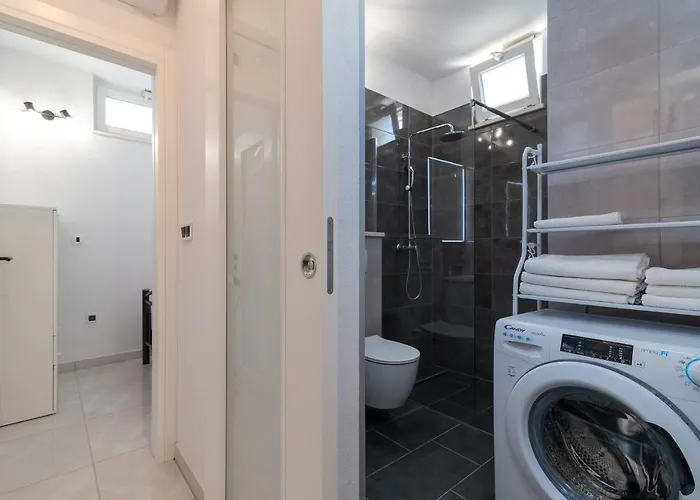 Lägenhet Leo Trogir